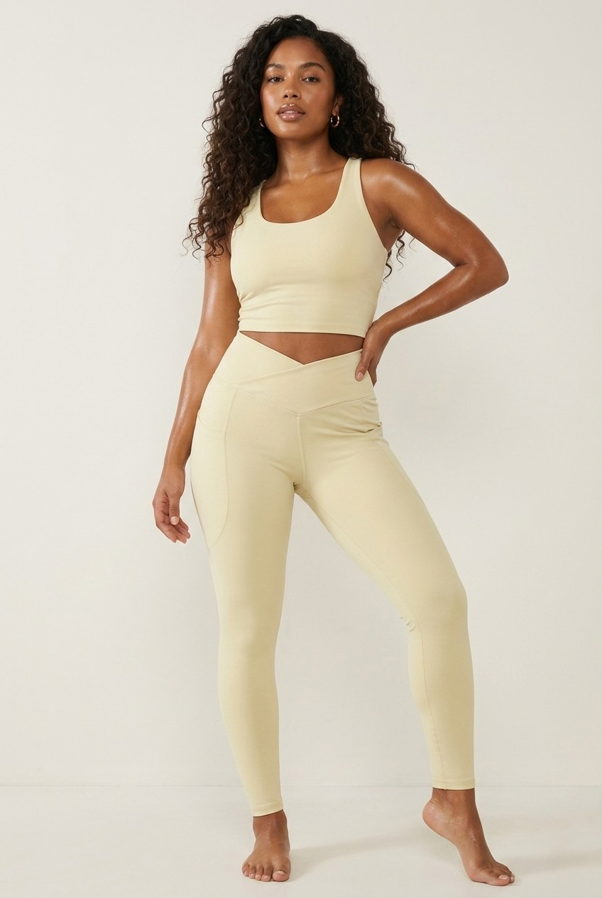 Bare Crossover Legging — Buttercream