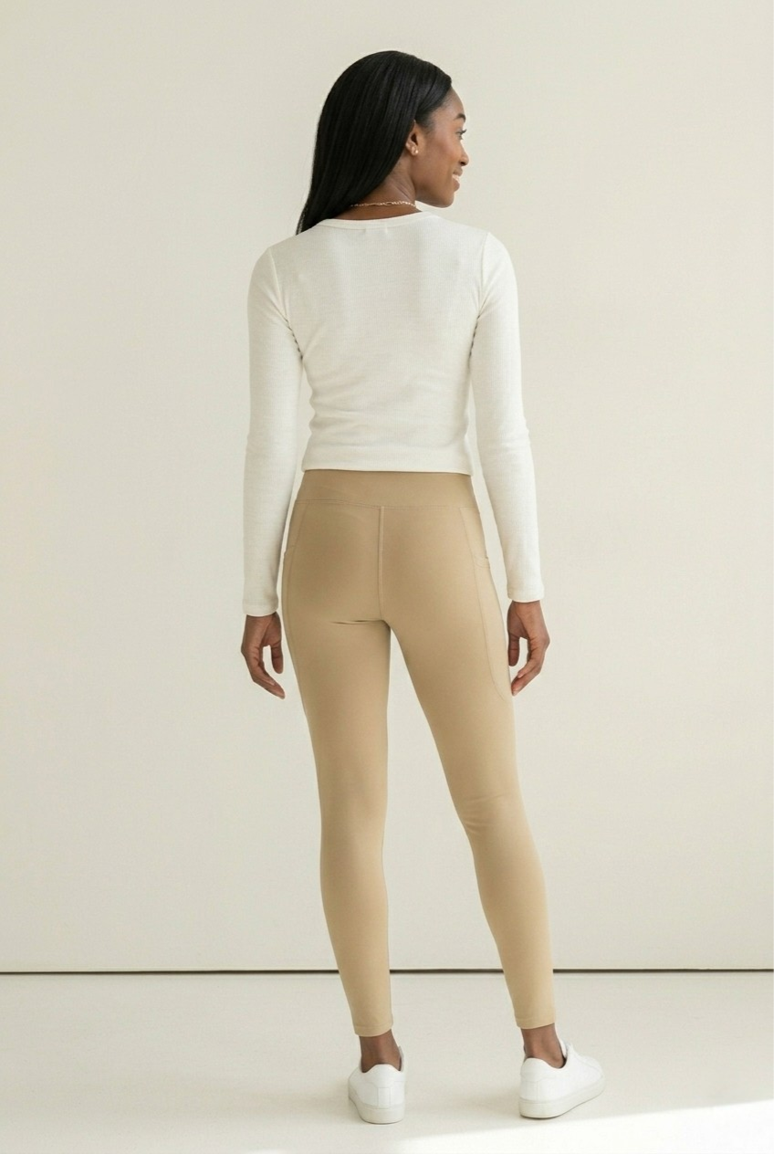 Terra Crossover Legging — Desert