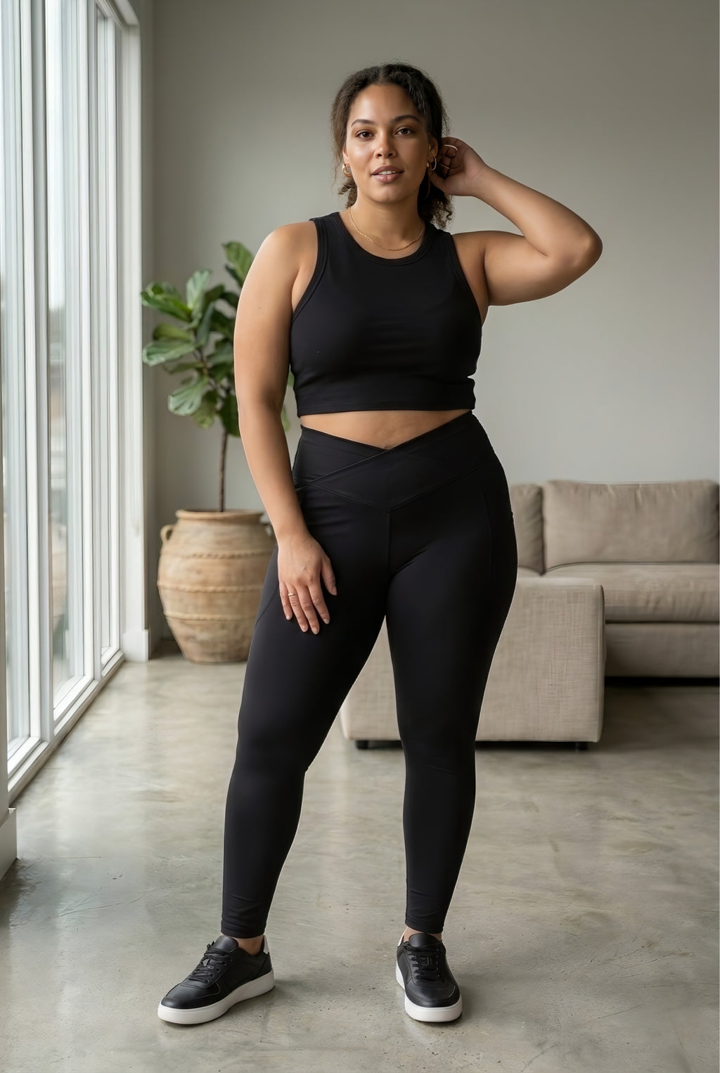 Bare Crossover Legging — Black